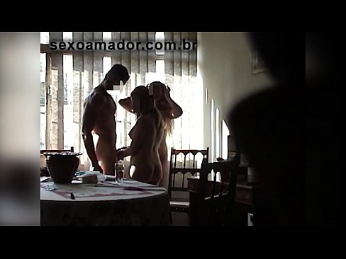 ❤️ Seksvriendinnen nodigen een reusachtige man uit en een triootje met hem ❤ Just porno at us nl.image-kassir.ru ️❤